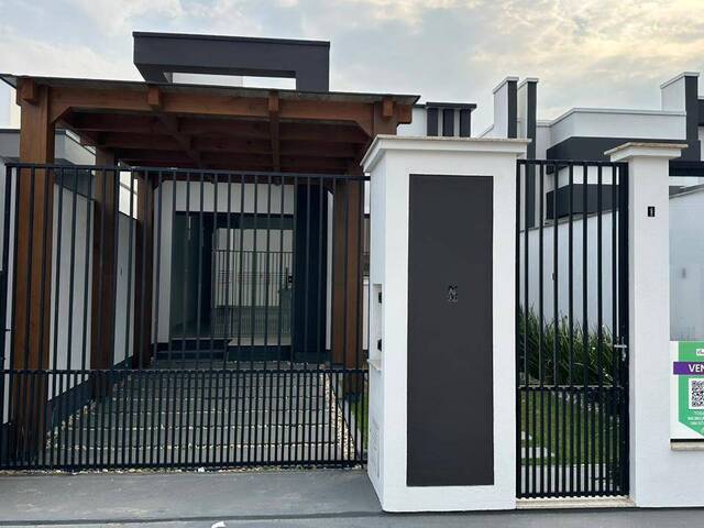 #6 - Casa para Venda em Tijucas - SC - 1