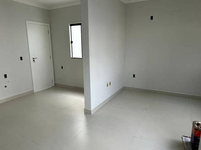 Casa para Venda em Tijucas - 5