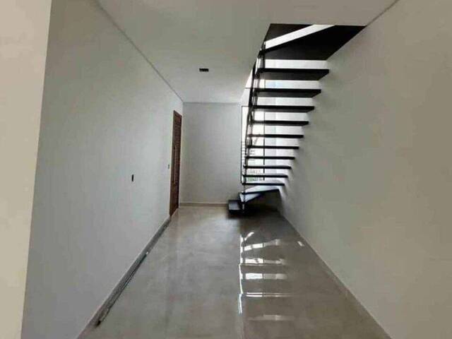 #11 - Casa para Venda em Tijucas - SC - 2