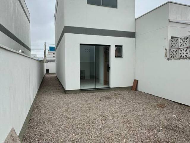 #23 - Casa para Venda em Tijucas - SC - 2