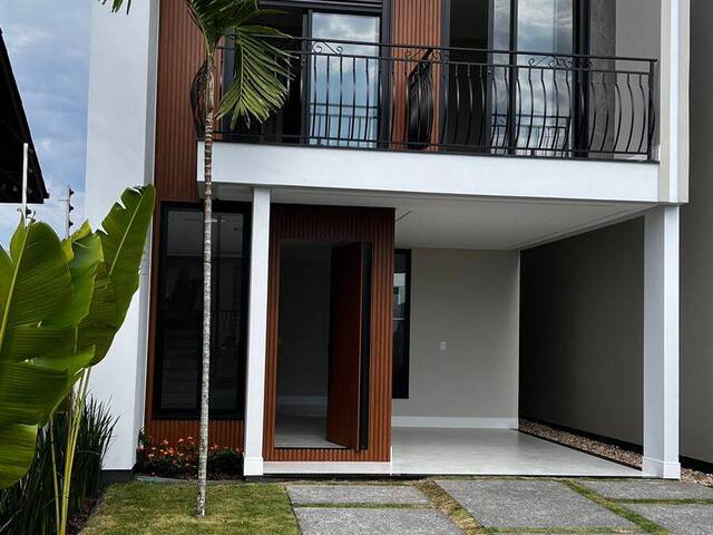 Casa para Venda em Tijucas - 5