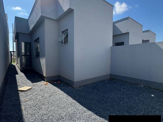 #75 - Casa para Venda em Tijucas - SC - 2